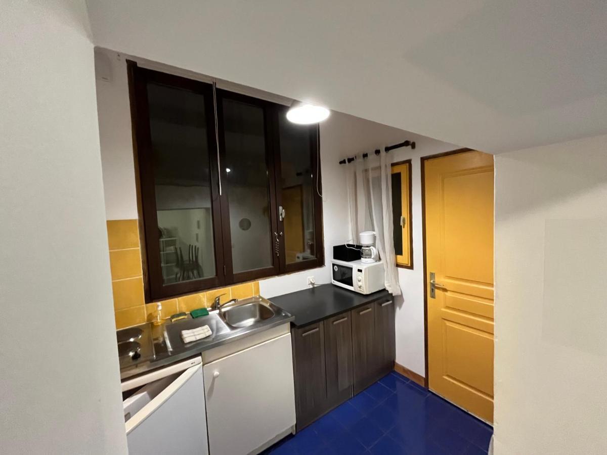 Studio . T1 CV - Calme avec cour Montpellier Extérieur photo