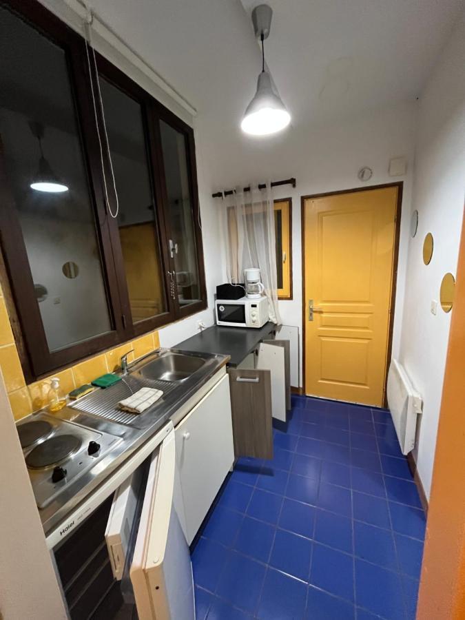 Studio . T1 CV - Calme avec cour Montpellier Extérieur photo